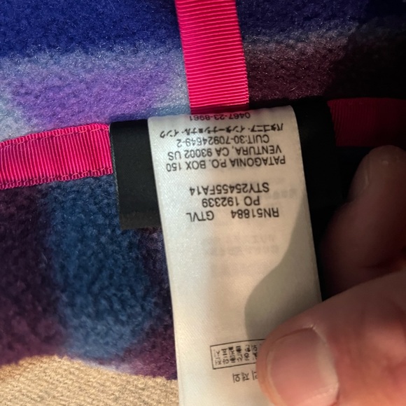 Women’s Patagonia synchilla pullover - Picture 2 of 3